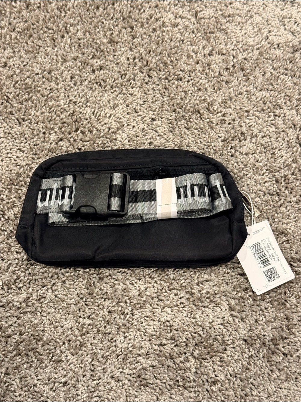 PRICE FIRM NWT Lululemon Everywhere Belt Bag 1L Black/Asphalt Gray